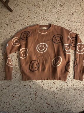 Altar’d State Smiley Face Oversized Sweater Women’s Size XS